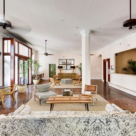 Clinton Hotel South Beach Маями Бийч Екстериор снимка