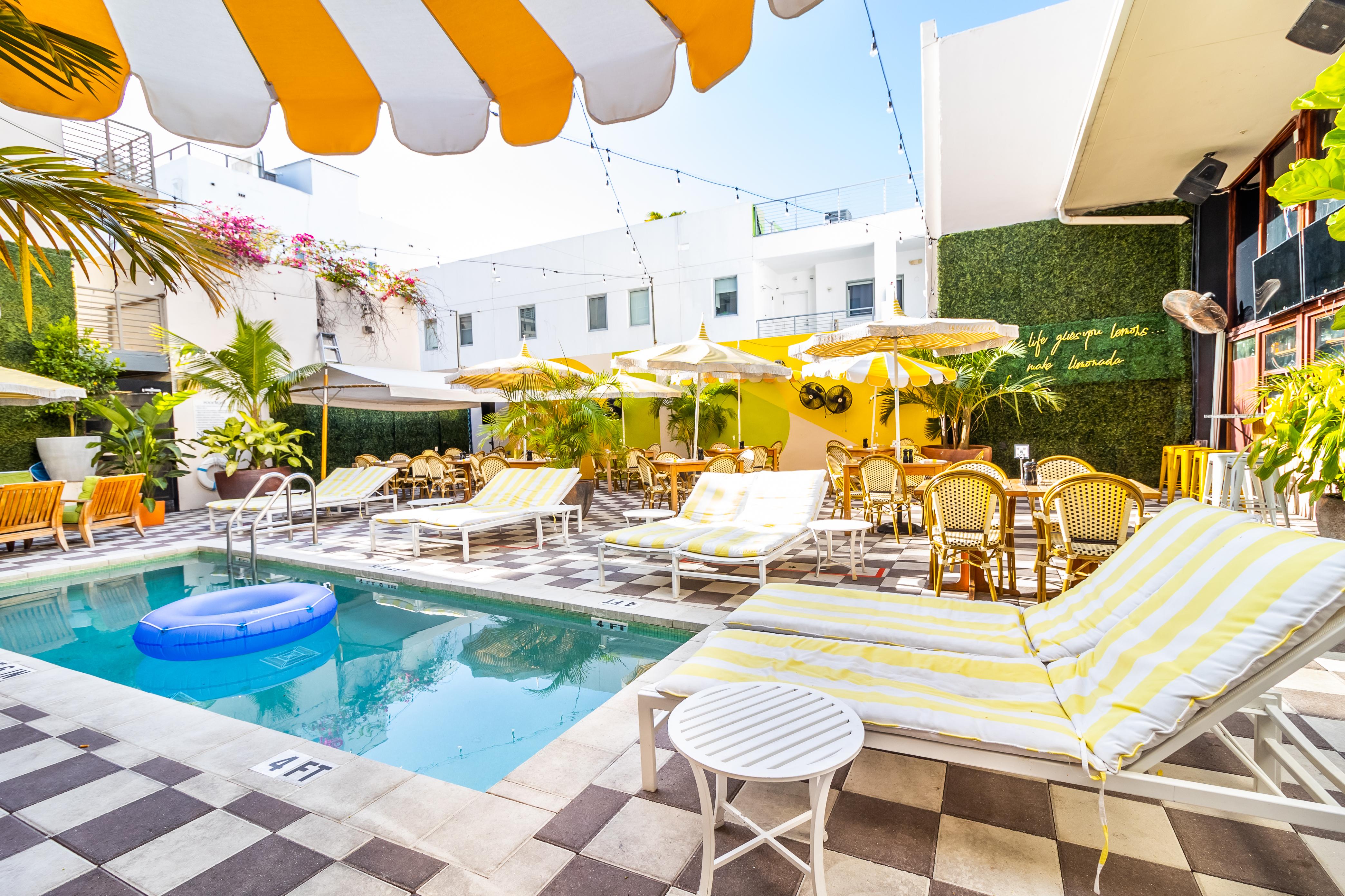 Clinton Hotel South Beach Маями Бийч Екстериор снимка